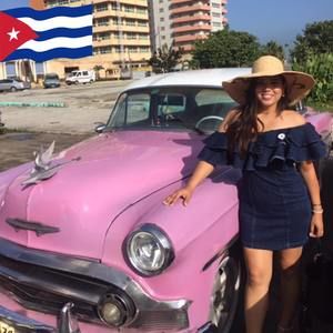 Meet your Posher, Luz marcela